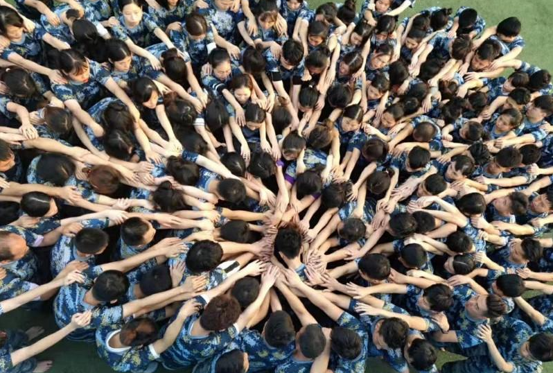 企業(yè)統(tǒng)一工作服