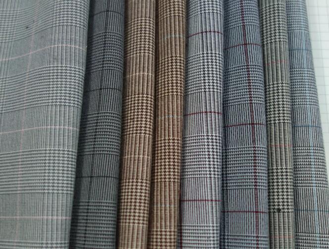 高檔羊毛面料職業(yè)西服