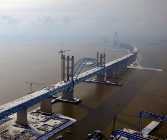 施工隊工程服的更換周期一般是多久?工程服的使用壽命