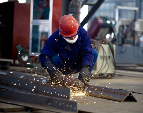 焊接時(shí)需要佩戴哪些防護(hù)用品