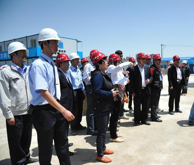 哪個安全帽顏色的級別高